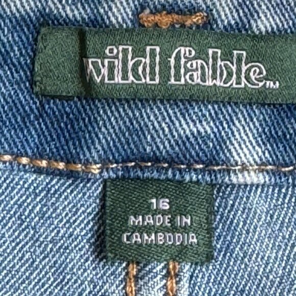 NEW Wild Fable Super High Rise Stretch Jean Shorts French Seam Detail Size 16 - Picture 9 of 12